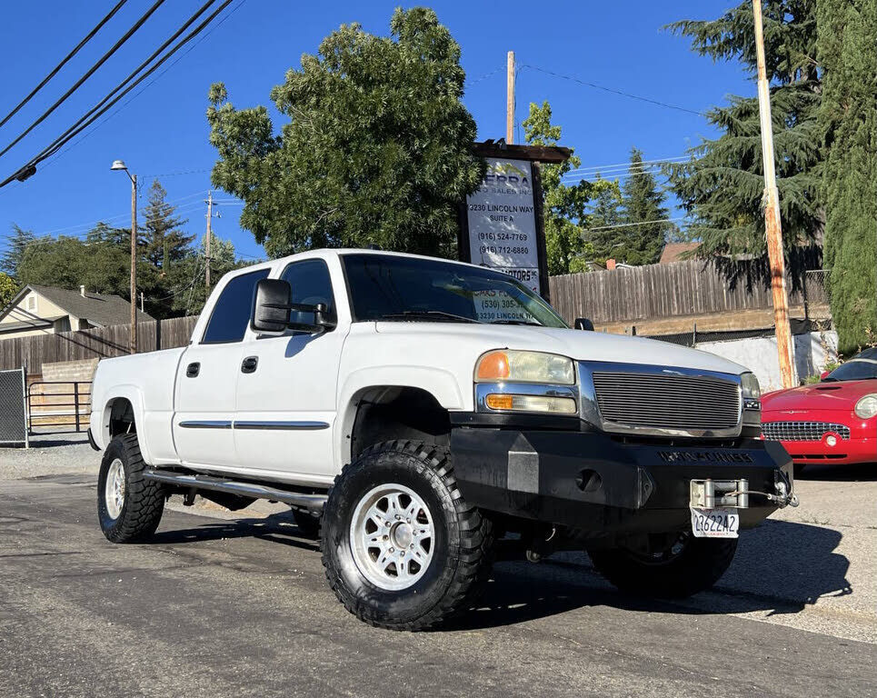 2004 GMC Sierra