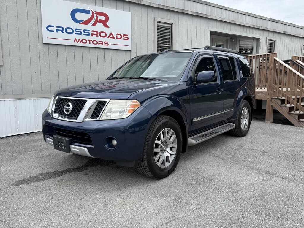 2012 NISSAN Pathfinder