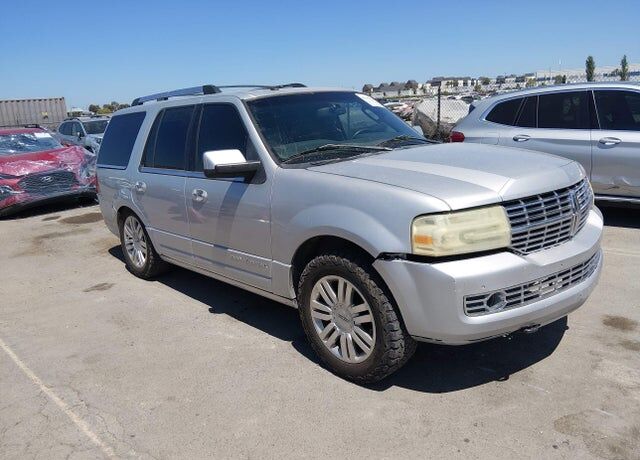 2012 LINCOLN Navigator