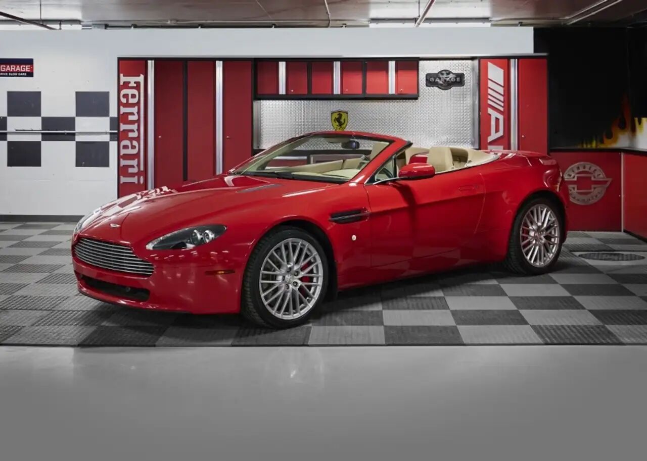 Aston Martin V8 Vantage