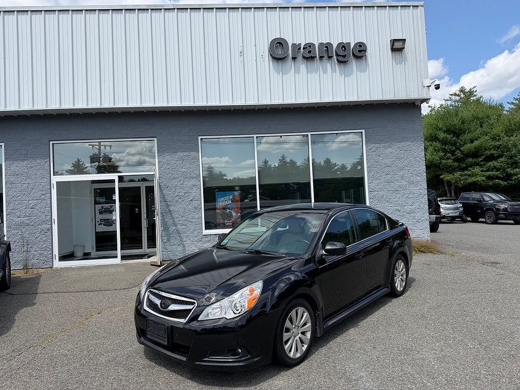 2011 SUBARU Legacy