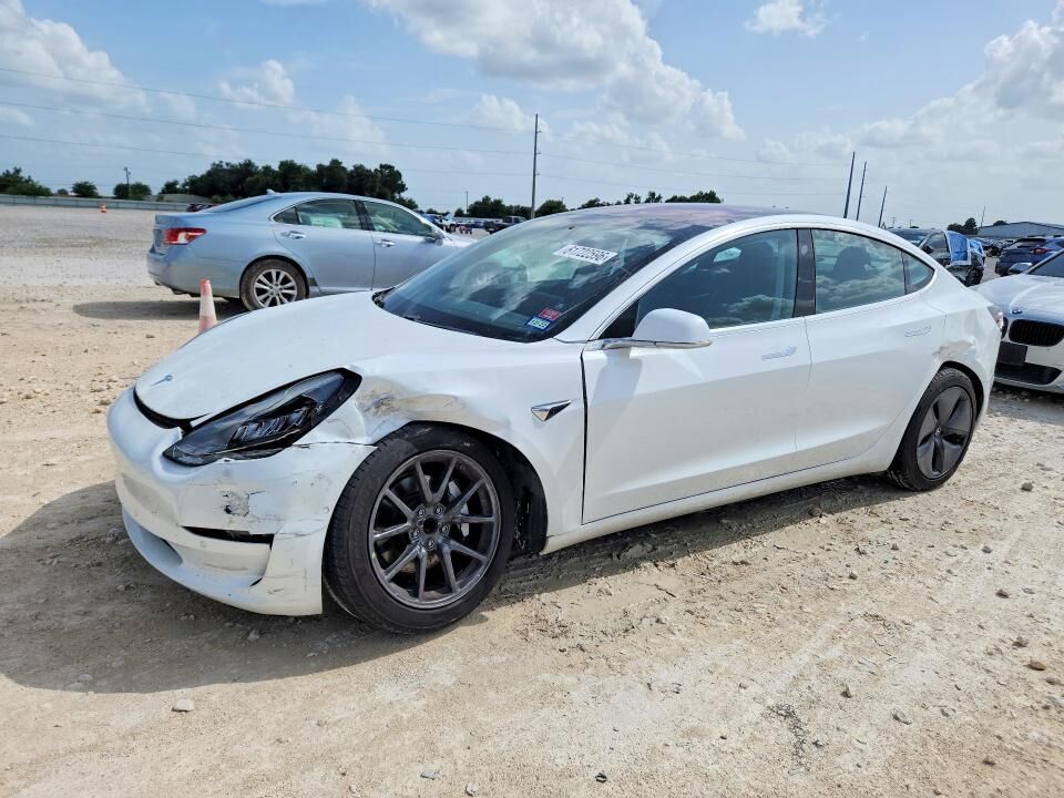 2018 TESLA Model 3
