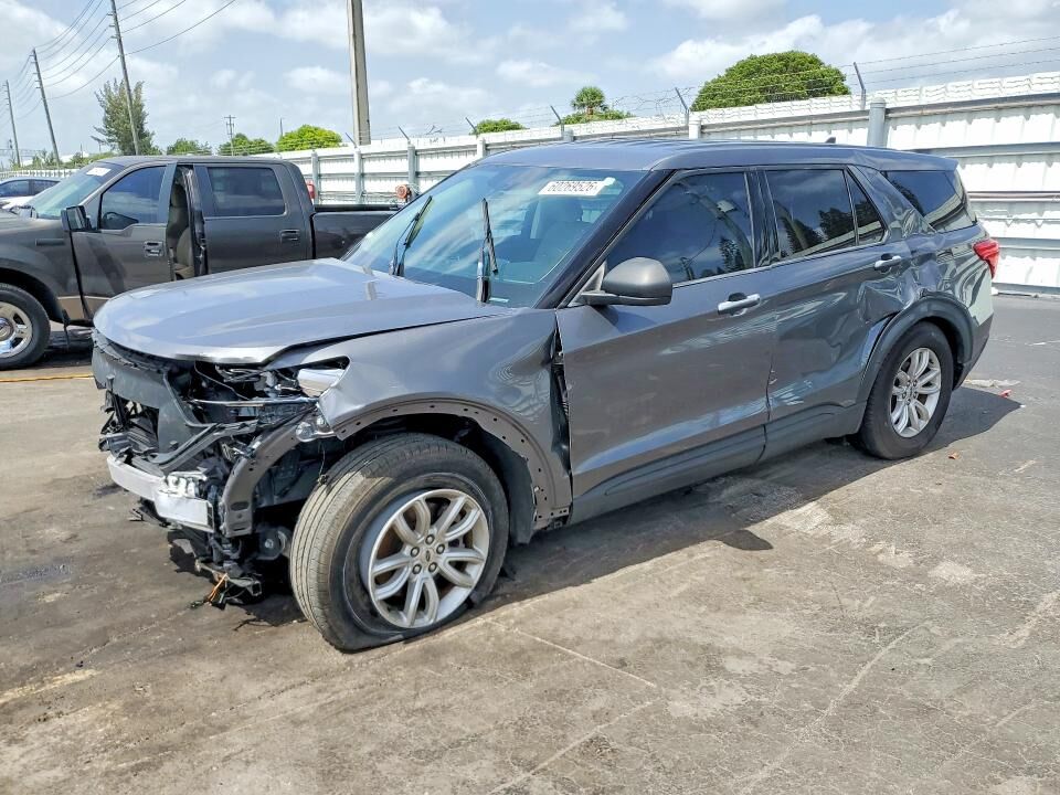 2021 FORD Explorer