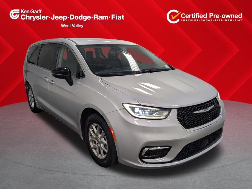 2024 CHRYSLER Pacifica