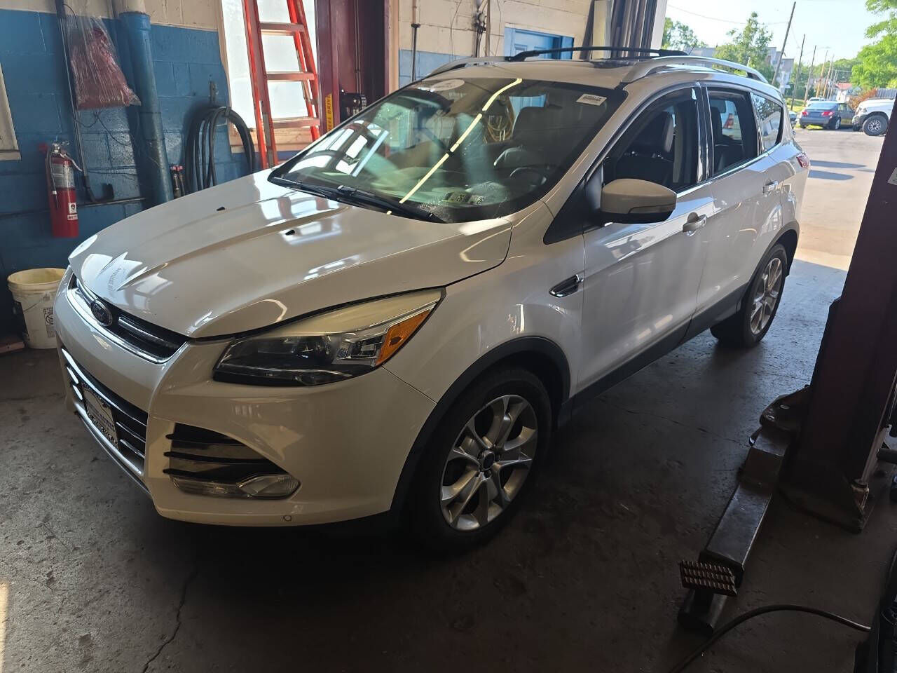 2016 FORD Escape