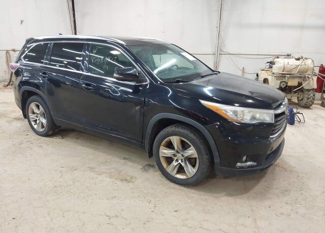 2014 TOYOTA Highlander