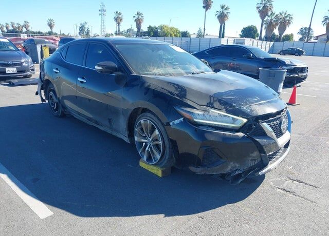 2019 NISSAN Maxima