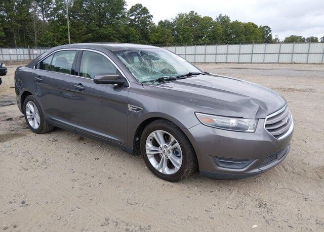 2013 FORD Taurus