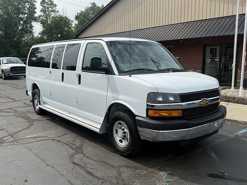 2015 CHEVROLET Express