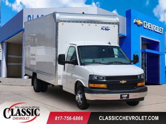 2026 CHEVROLET Express