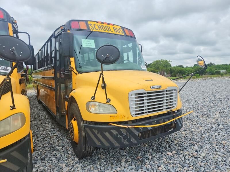 2009 FREIGHTLINER B2 Bus Chassis