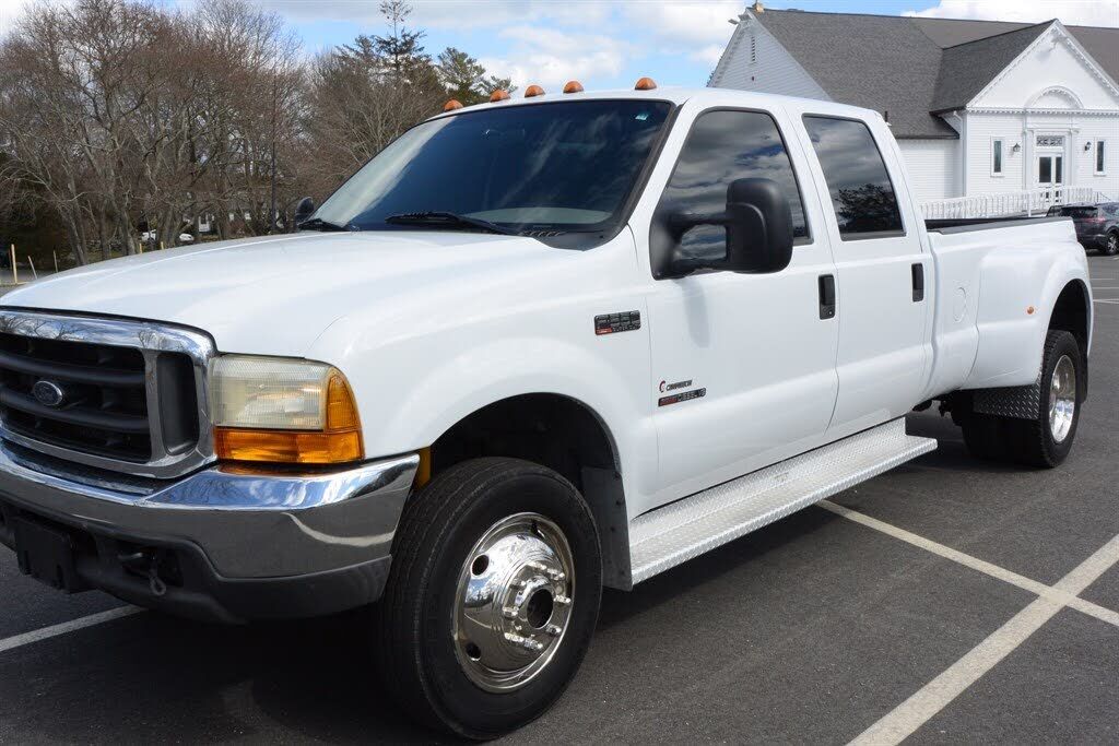 2000 FORD F-550