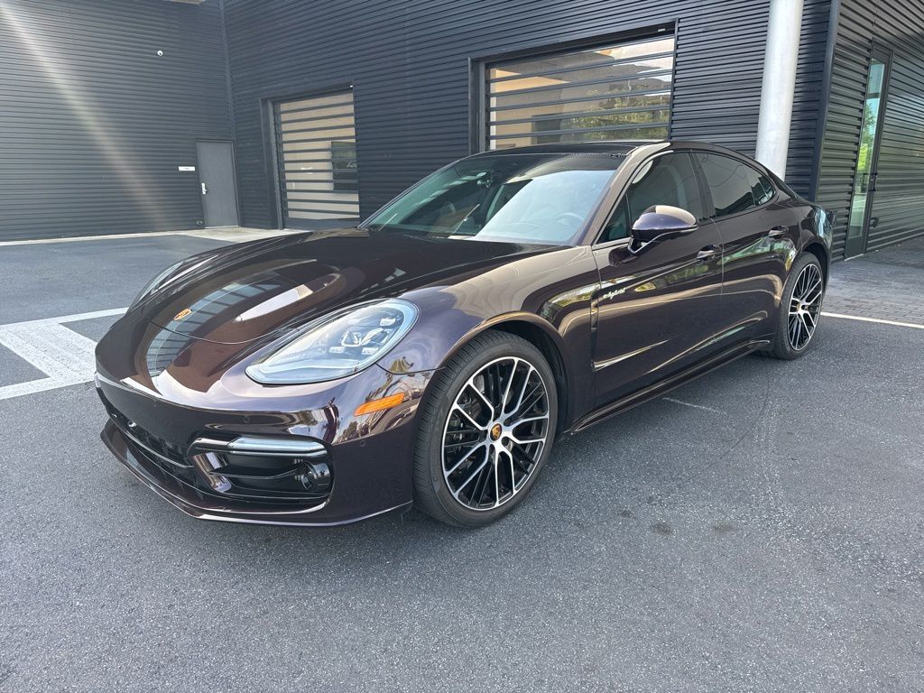2023 PORSCHE Panamera
