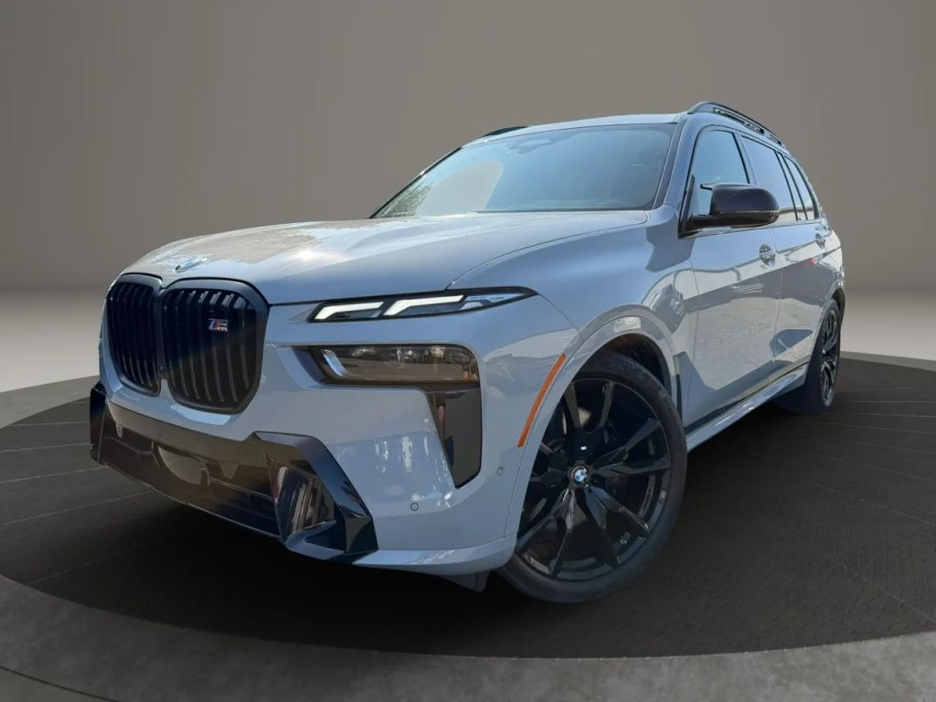 2024 BMW X7