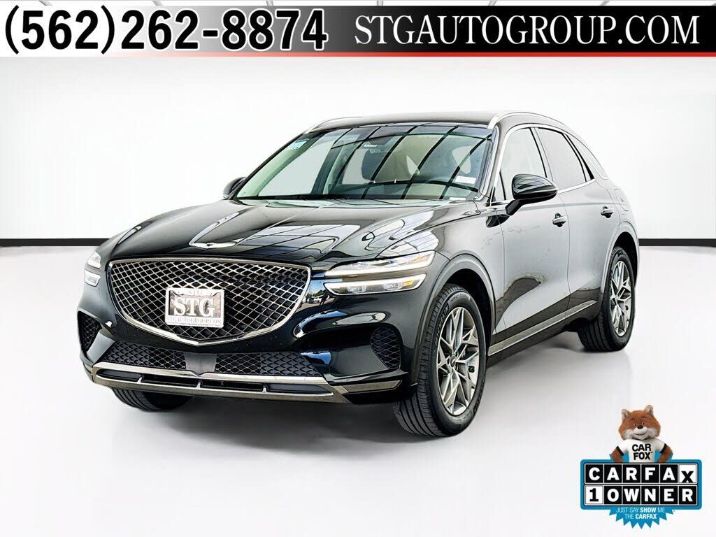 2025 GENESIS GV70