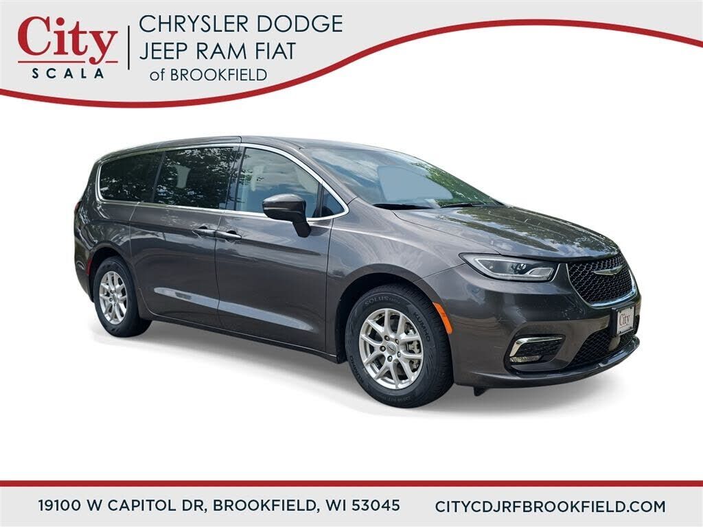 2023 CHRYSLER Pacifica