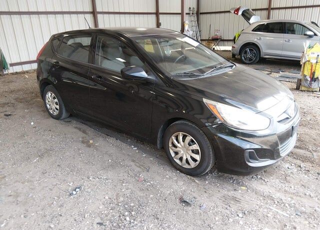 2012 HYUNDAI Accent