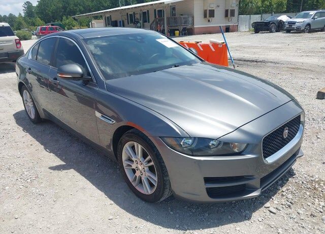2017 JAGUAR XE