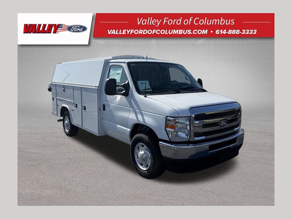 2026 FORD E-350