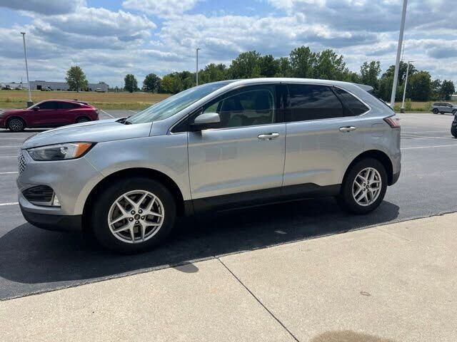 2024 FORD Edge