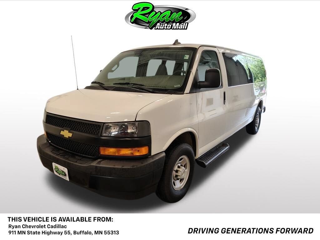 2023 CHEVROLET Express