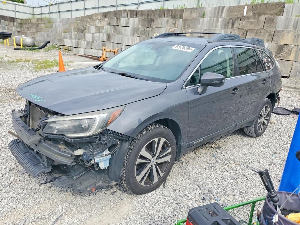 2018 SUBARU Outback