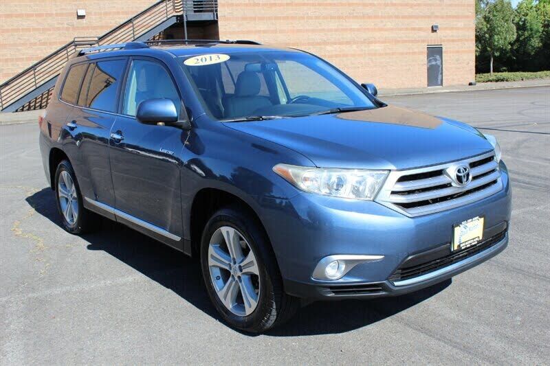 2013 TOYOTA Highlander