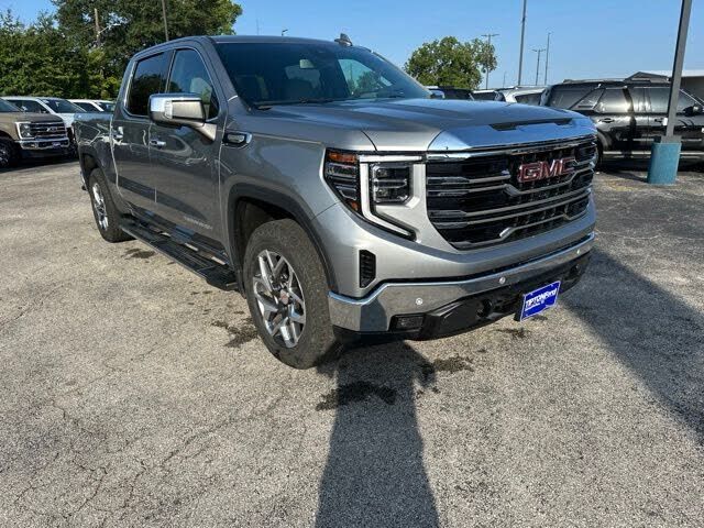2024 GMC Sierra
