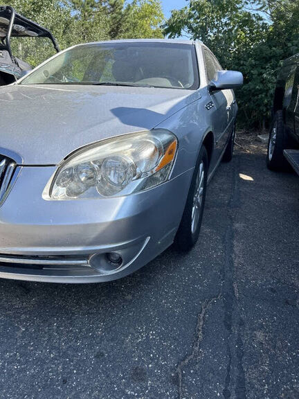 2010 BUICK Lucerne