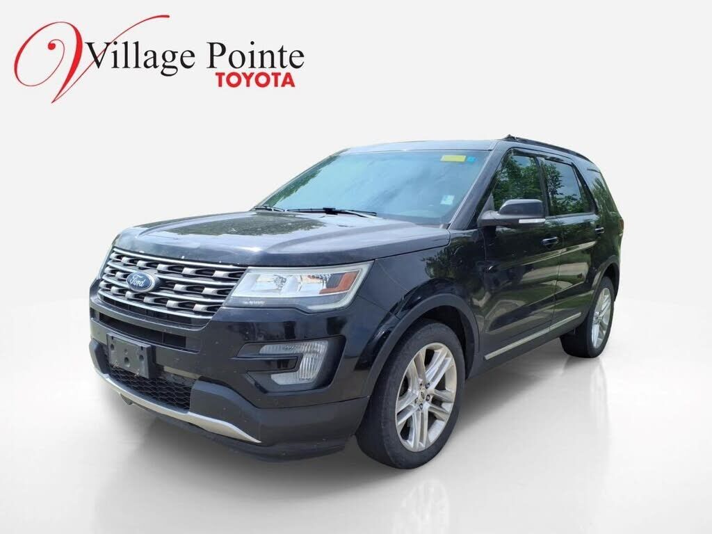 2016 FORD Explorer