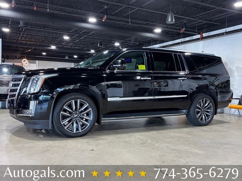 2018 CADILLAC Escalade ESV