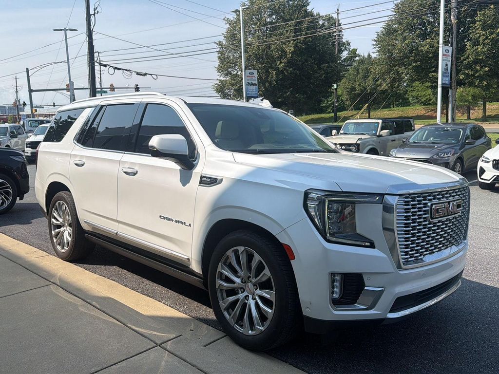 2023 GMC Yukon