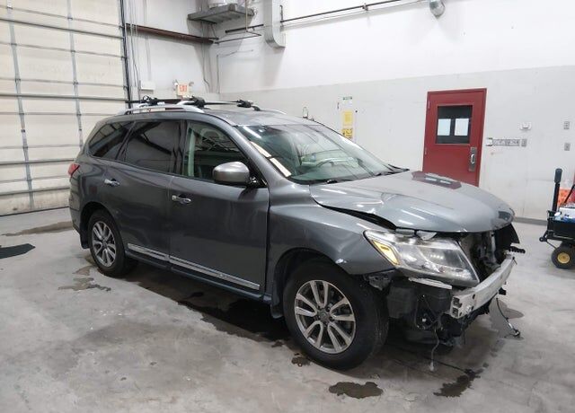 2015 NISSAN Pathfinder