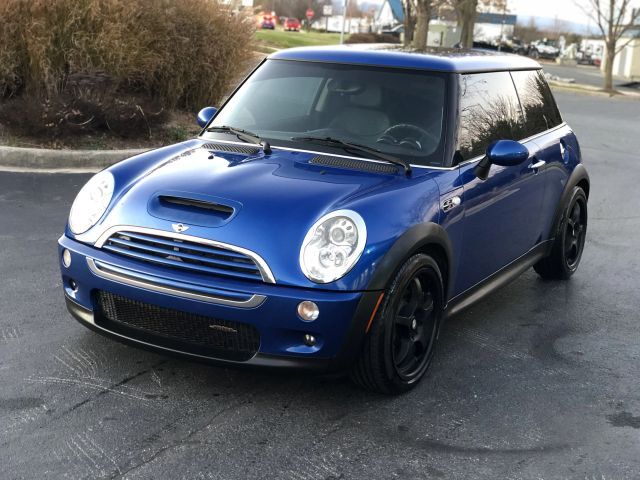 2005 MINI Cooper