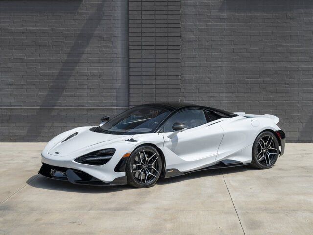 2022 MCLAREN 765LT