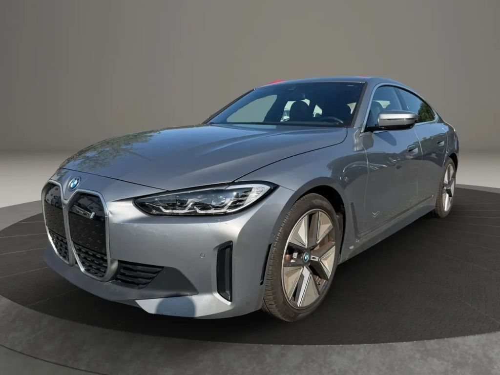 2023 BMW i4