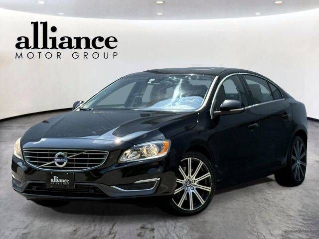 2017 VOLVO S60
