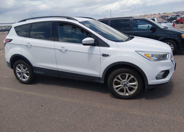 2018 FORD Escape