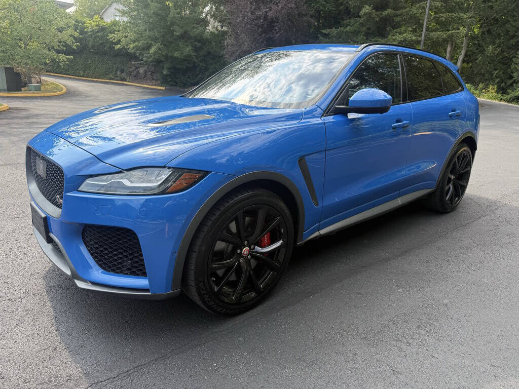 2019 JAGUAR F-Pace