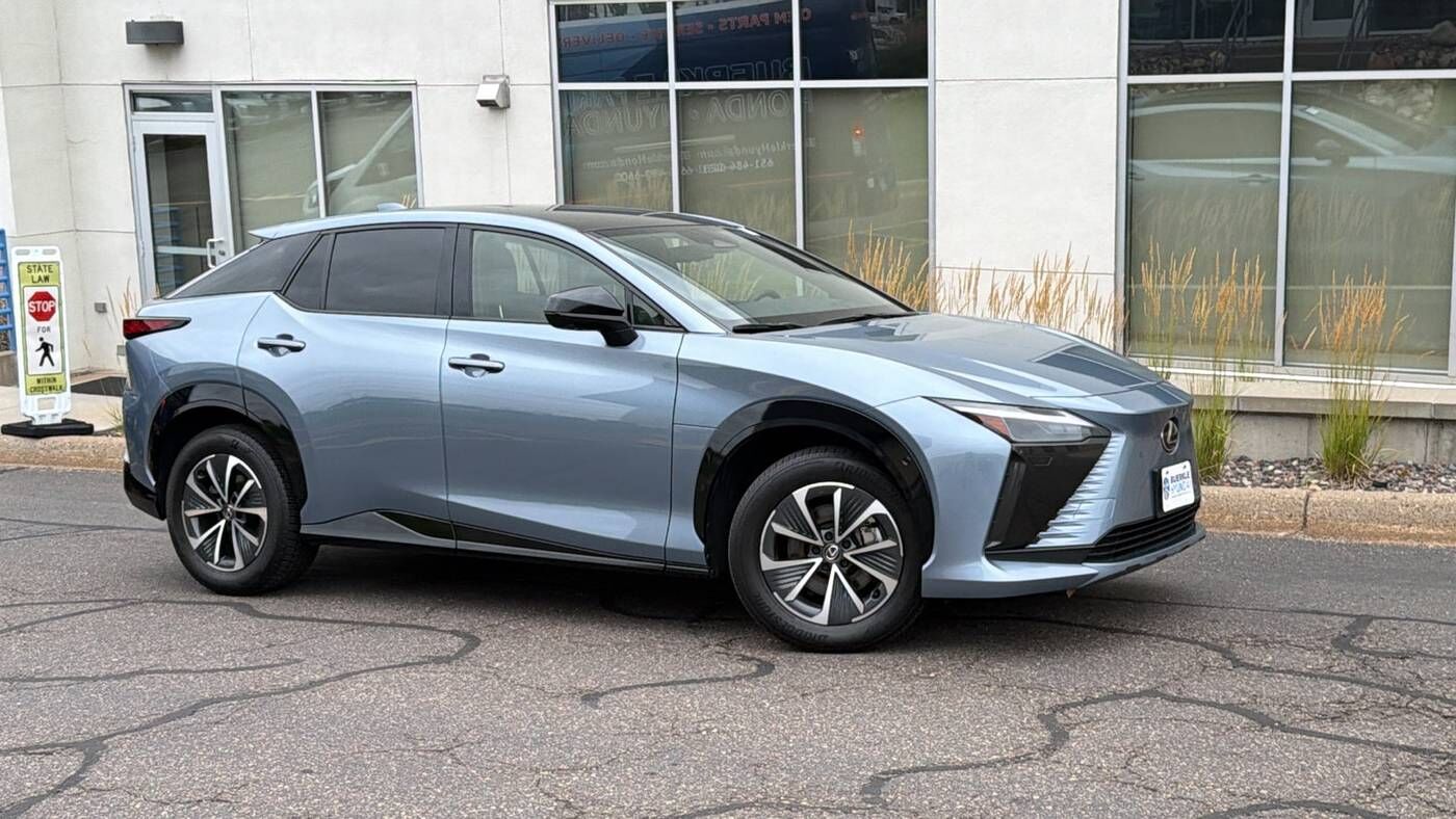 2023 LEXUS RZ 450e