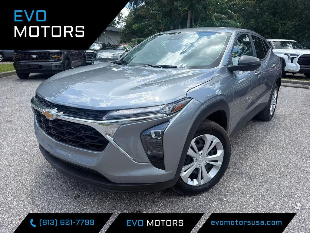 2026 CHEVROLET Trax