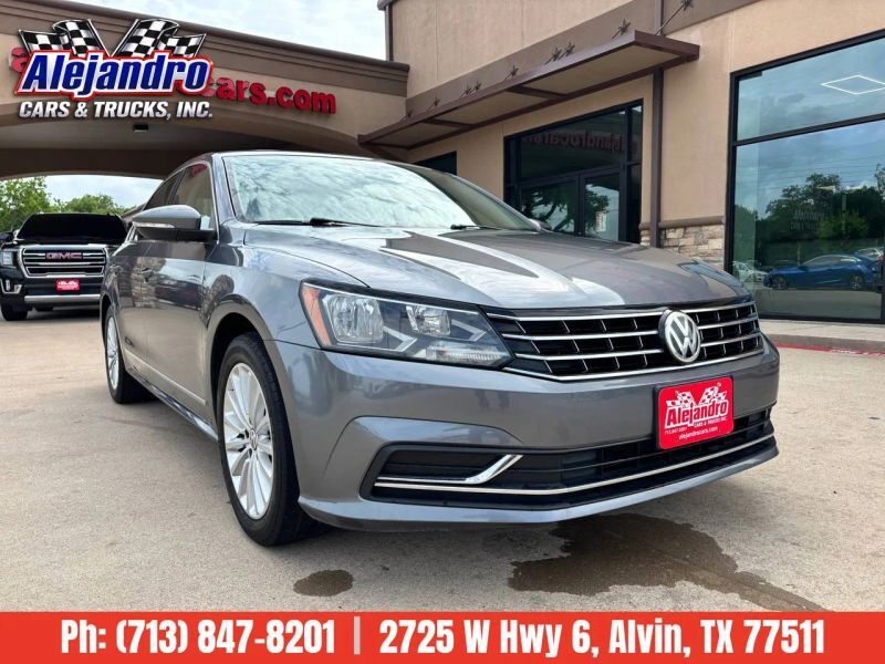 2016 VOLKSWAGEN Passat