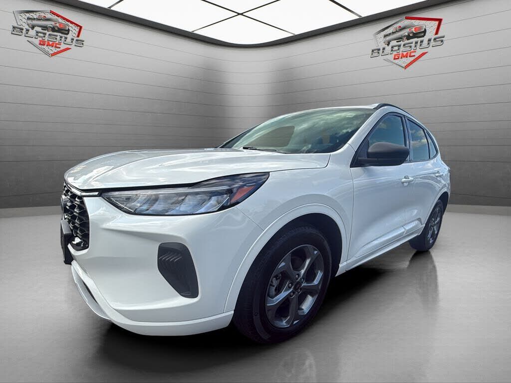 2023 FORD Escape