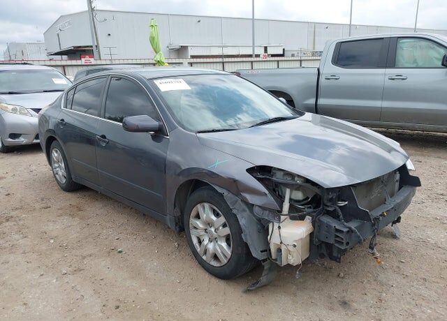 2011 NISSAN Altima