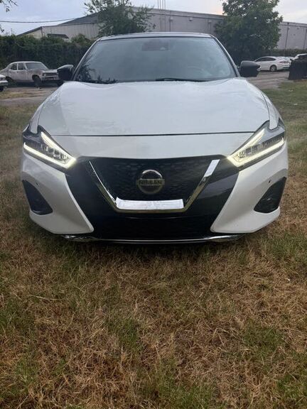 2019 NISSAN Maxima