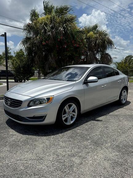 2014 VOLVO S60