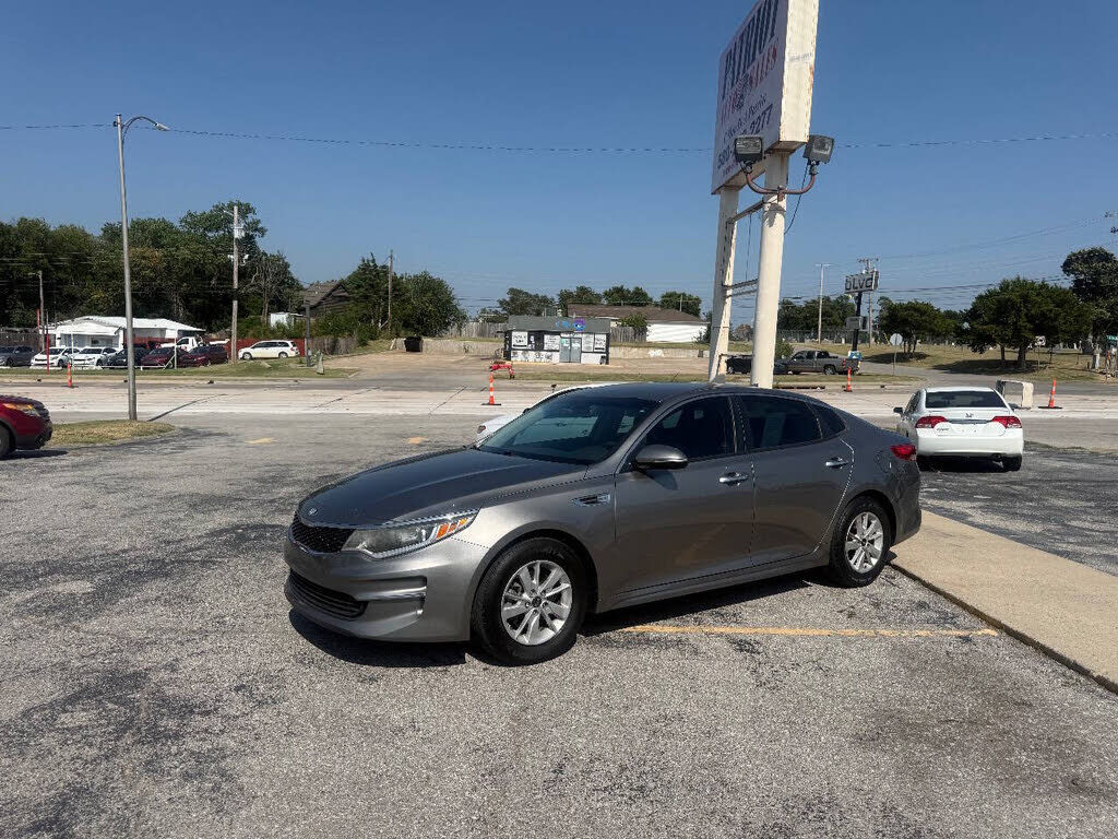 2016 KIA Optima