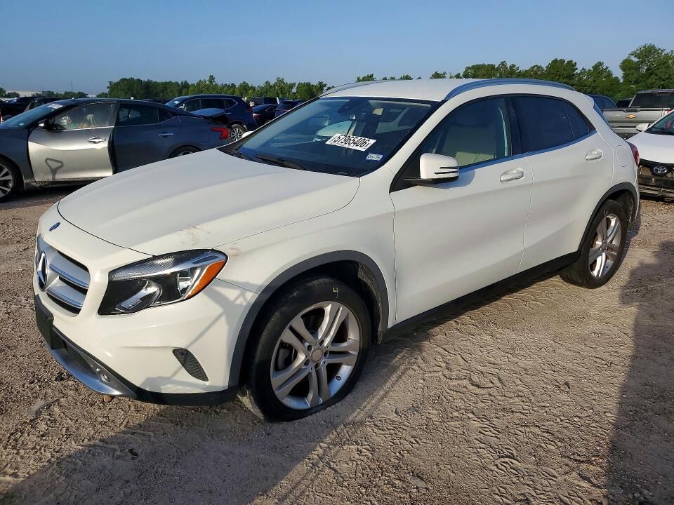 2016 MERCEDES-BENZ GLA-Class