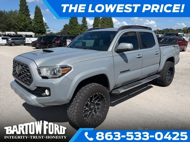 2020 TOYOTA Tacoma