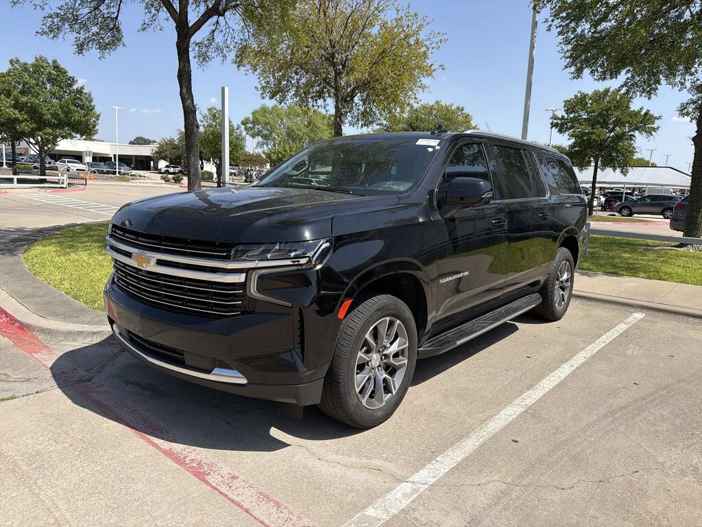 2024 CHEVROLET Suburban